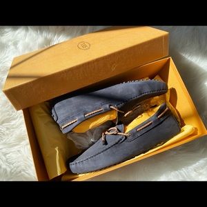 SOLD🌞Tod's Men's Gommino loafers - navy suede